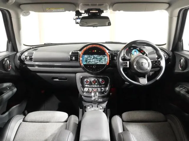 MINI MINI COOPER D CLUBMAN CLASSIC TRIM 2022 — миниатюра 2