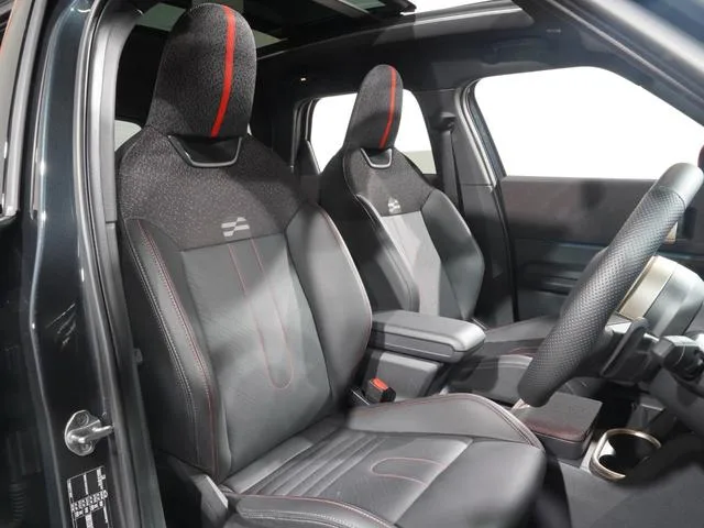 MINI MINI JOHN COOPER WORKS COUNTRYMAN ALL4 JOHN COOPER WORKS TRIM 2024 — миниатюра 3