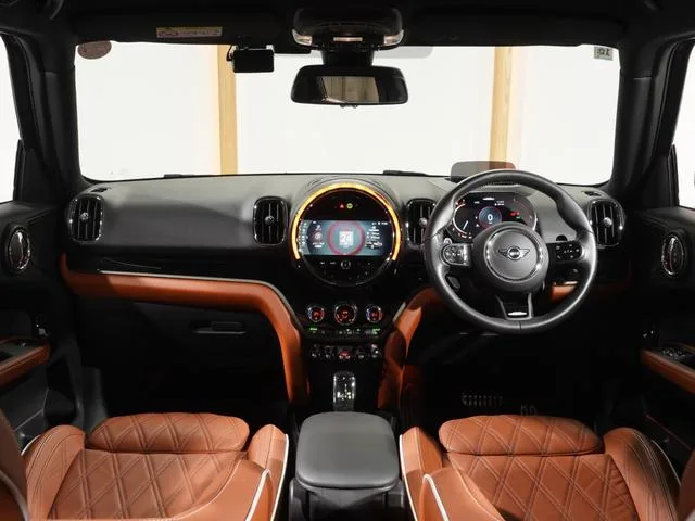 MINI MINI JOHN COOPER WORKS CROSSOVER 2022 — миниатюра 2