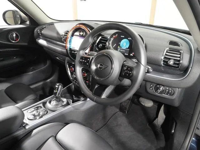 MINI MINI CLUBMAN SAVILE ROW EDITION 2022 — миниатюра 5