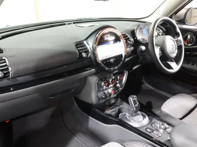 MINI MINI COOPER CLUBMAN CLASSIC TRIM 2022 — миниатюра 4