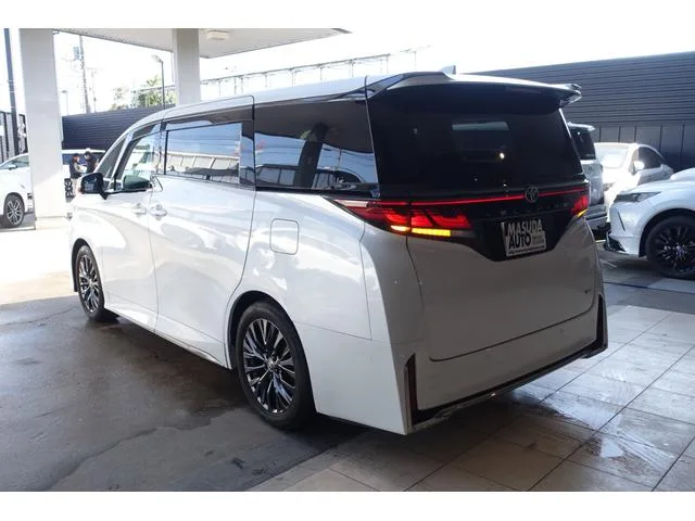 Toyota VELLFIRE HYBRID Z PREMIER 2024 — миниатюра 3