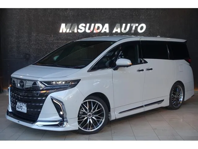 Toyota ALPHARD HYBRID EXECUTIVE LOUNGE 2023 — фото 1, купить с доставкой в Москву