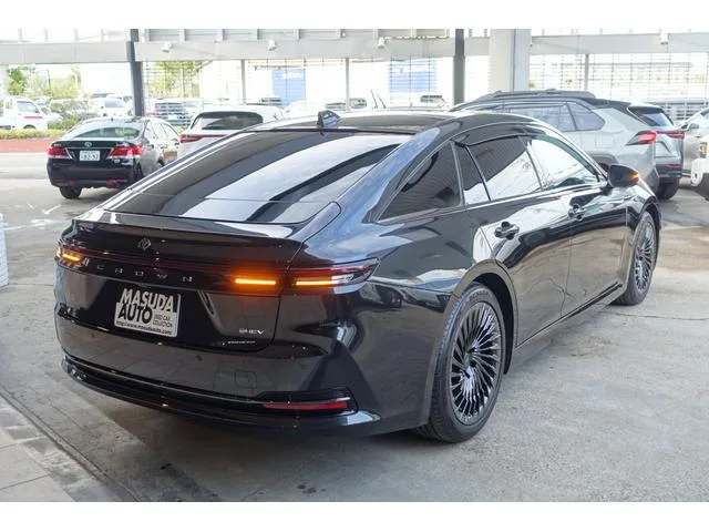 Toyota CROWN Z 2025 — миниатюра 3