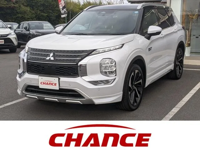 Mitsubishi OUTLANDER PHEV P 2022 — фото 1, купить с доставкой в Москву