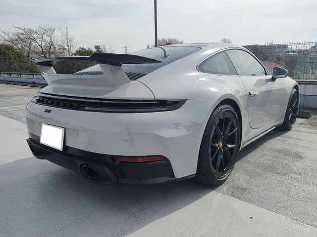 Porsche 911 911 CARRERA 2025 — миниатюра 3