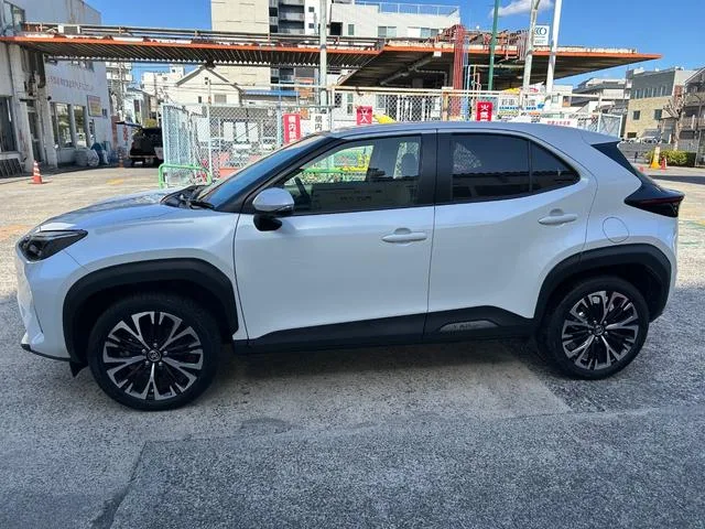 Toyota YARIS CROSS Z 2025 — миниатюра 3