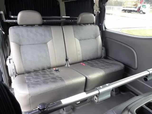 Nissan NV350CARAVAN VAN 2025 — миниатюра 2