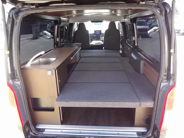 Toyota HIACE VAN 2023 — миниатюра 4