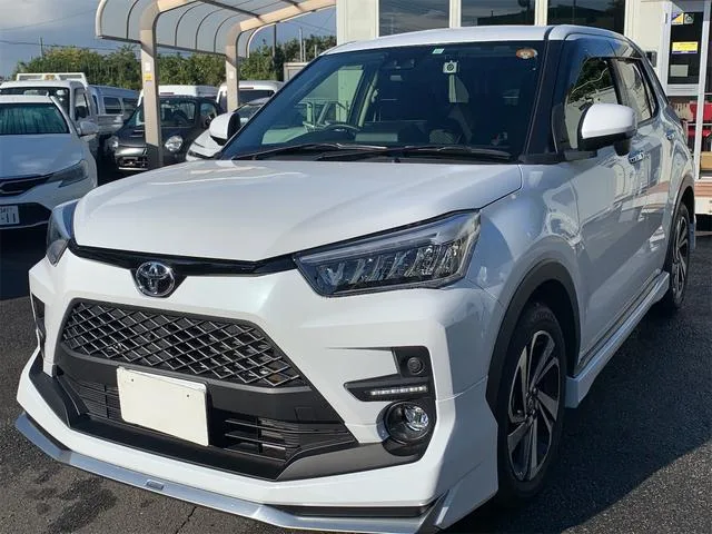Toyota RAIZE Z 2023 — фото 1, купить с доставкой в Москву