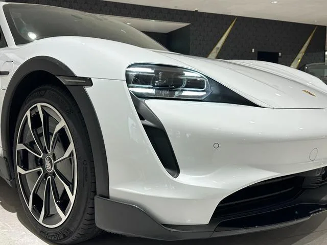 Porsche TAYCAN CROSS TURISMO TAYCAN 4 CROSS TURISMO 2023 — миниатюра 3