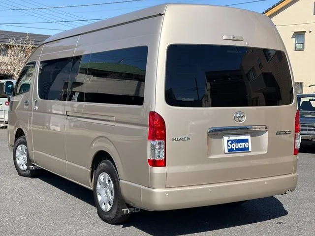 Toyota HIACE WAGON GRAND CABIN 2022 — миниатюра 3
