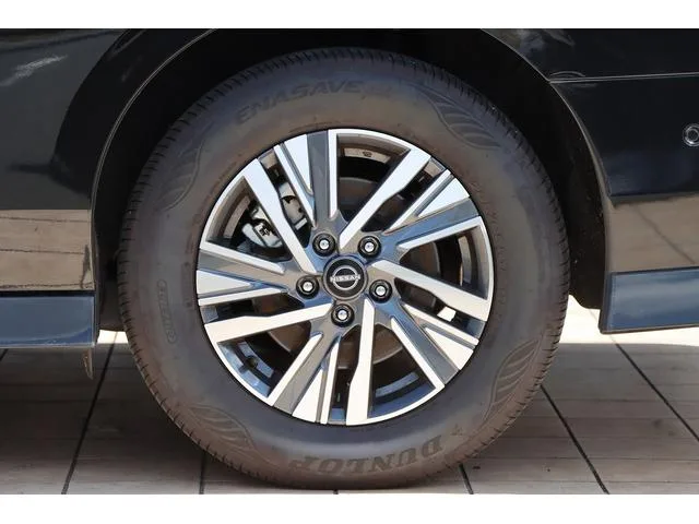 Nissan SERENA E-POWER LUXION 2023 — миниатюра 5