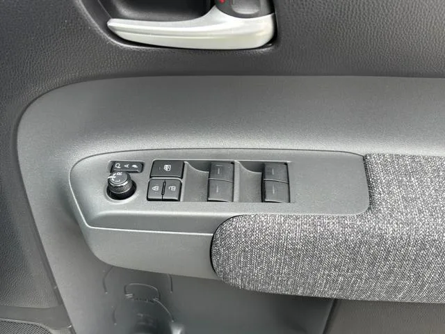 Toyota SIENTA HYBRID Z 2024 — миниатюра 3