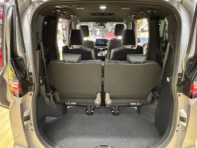 Toyota VOXY HYBRID S-Z 2025 — миниатюра 4