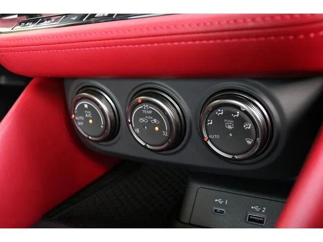 Nissan FAIRLADY Z VERSION ST 2023 — миниатюра 4