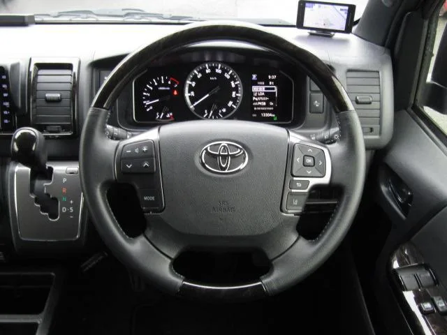 Toyota HIACE VAN SUPER GL DARK PRIME II 2023 — миниатюра 2