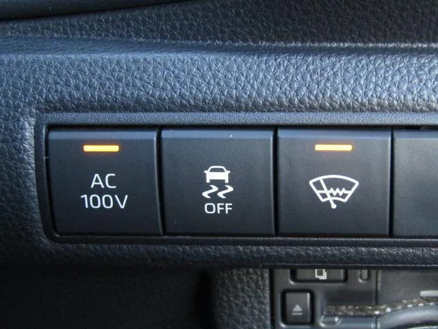 Toyota COROLLA TOURING HYBRID WB 2023 — миниатюра 4