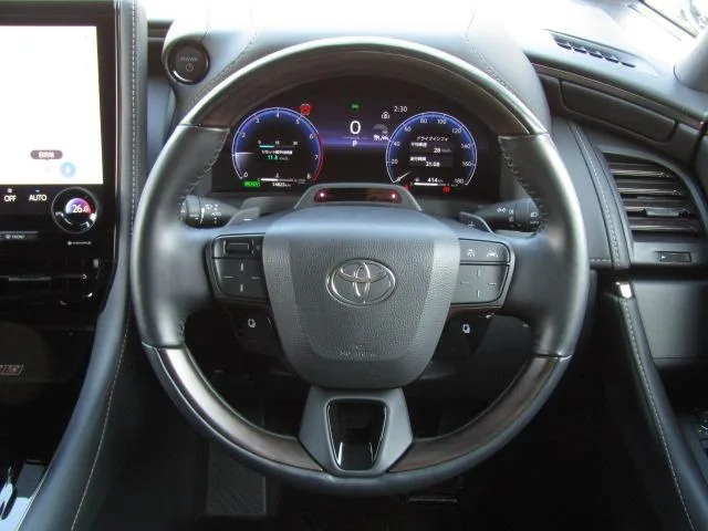 Toyota VELLFIRE HYBRID Z PREMIER 2024 — миниатюра 2