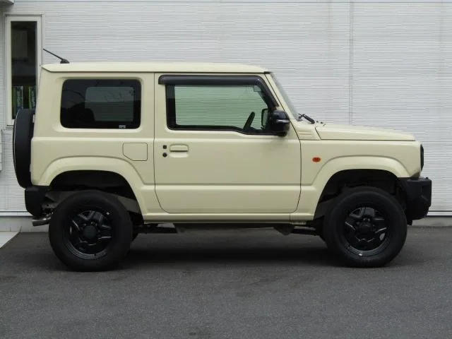 Suzuki Jimny XC 2023 — миниатюра 5