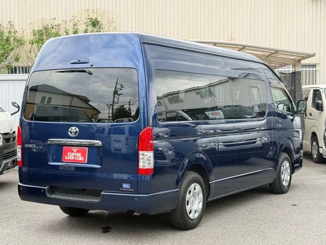 Toyota HIACE VAN SUPER LONG WIDE DX GL PACKAGE 2022 — миниатюра 4