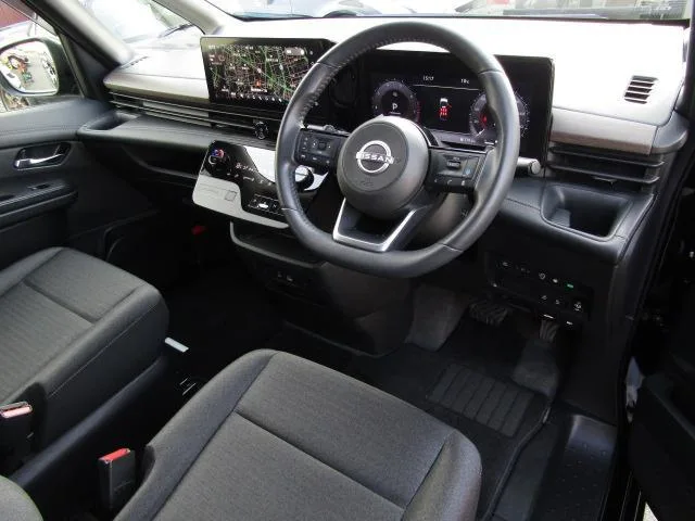 Nissan SERENA HIGHWAY STAR V 2022 — миниатюра 3