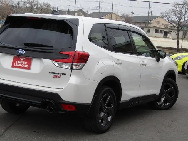 Subaru Forester STI SPORT 2023 — миниатюра 5
