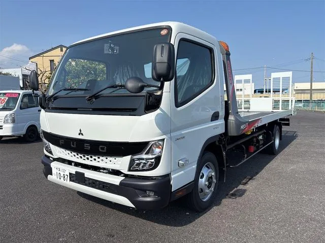 Mitsubishi Fuso CANTER 2026 — фото 1, купить с доставкой в Москву