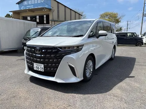 Toyota ALPHARD HYBRID 2026 buy in Moscow