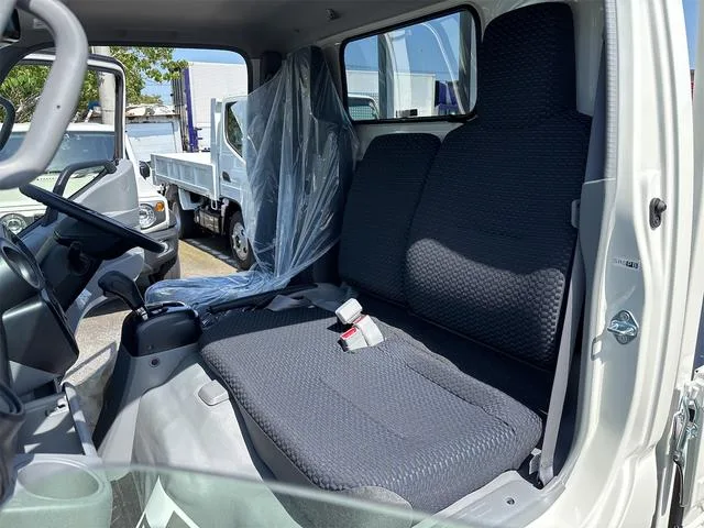 Toyota DYNA TRUCK JUSTLOW 2026 — миниатюра 4