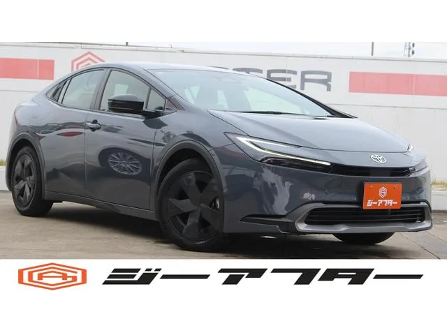 Toyota Prius U 2023 — фото 1, купить с доставкой в Москву