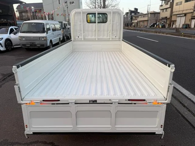 Toyota DYNA TRUCK LONG JUSTLOW 2023 — миниатюра 5