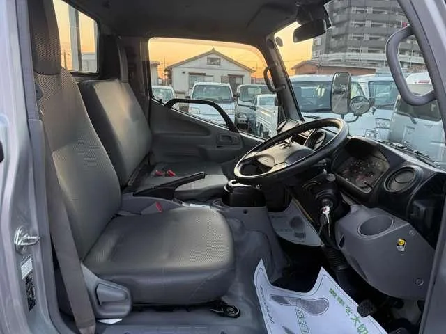 Toyota DYNA TRUCK LONG JUSTLOW 2022 — миниатюра 5