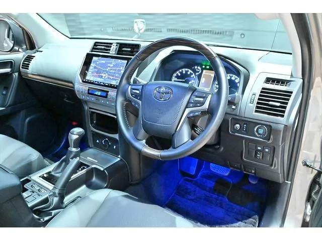 Toyota LAND CRUISER PRADO TX L PACKAGE MATT BLACK EDITION 2023 — миниатюра 5