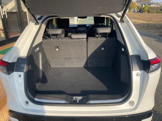 Honda VEZEL E:HEV Z 2023 — миниатюра 2