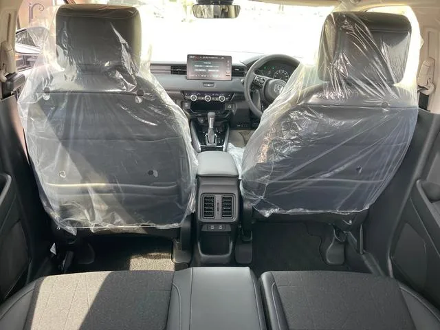 Honda VEZEL E:HEV Z 2026 — миниатюра 4