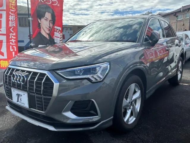 Audi Q3 35 TFSI ADVANCED 2022 — фото 1, купить с доставкой в Москву