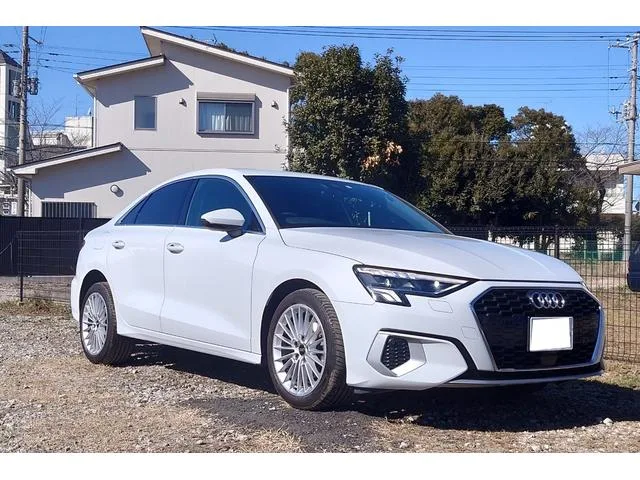 Audi A3 Sedan 30 TFSI ADVANCED 2022 — фото 1, купить с доставкой в Москву