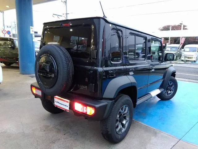 Suzuki JIMNY NOMADE FC 2026 — миниатюра 5