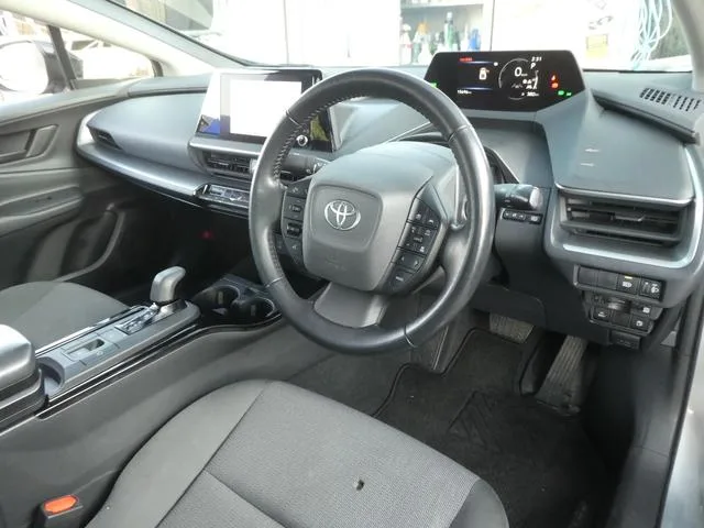 Toyota Prius X 2023 — миниатюра 4