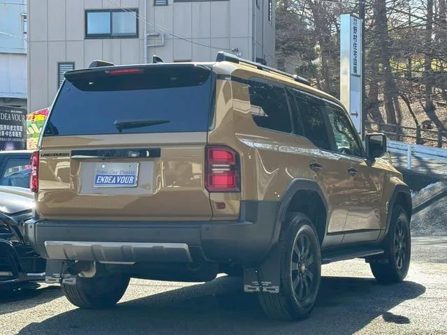Toyota LAND CRUISER 250 VX FIRST EDITION 2024 — миниатюра 3