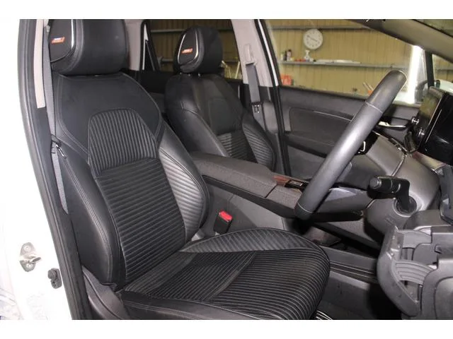 Nissan AURA G LEATHER EDITION 2023 — миниатюра 2