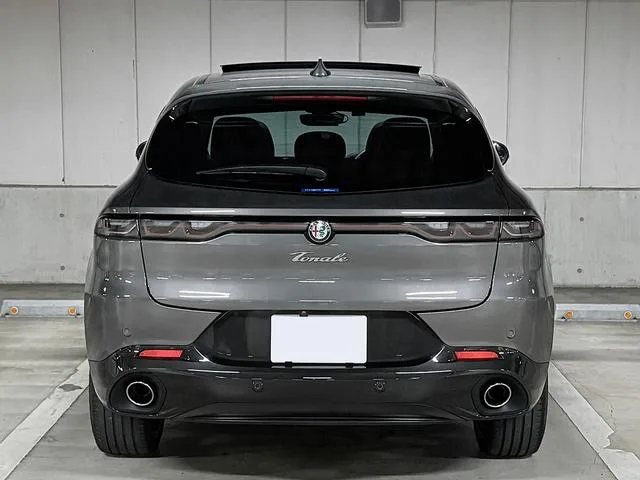 Alfa Romeo TONALE PLUG-IN HYBRID Q4 SUNROOF EDITION 2023 — миниатюра 5