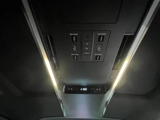 Toyota VELLFIRE HYBRID Z PREMIER 2023 — миниатюра 4