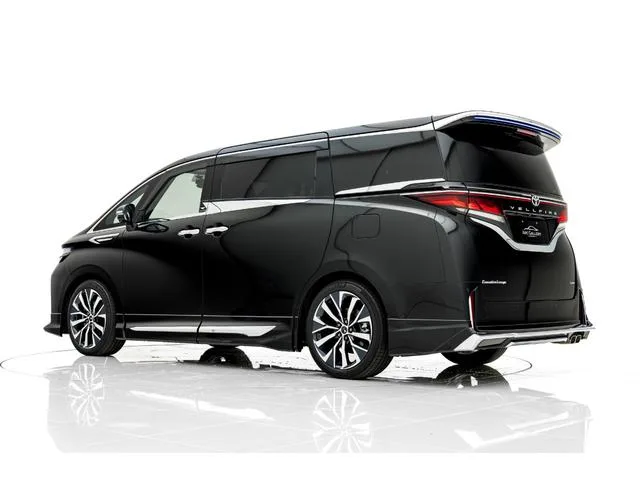 Toyota VELLFIRE HYBRID EXECUTIVE LOUNGE 2023 — миниатюра 3