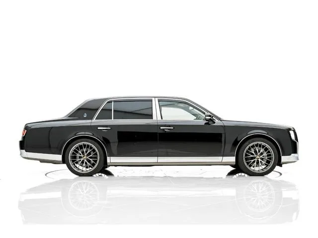 Toyota CENTURY BASE GRADE 2022 — миниатюра 3