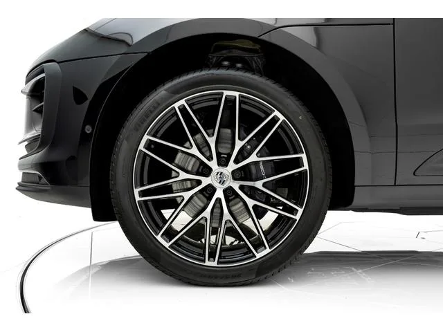 Porsche MACAN MACAN 2026 — миниатюра 4