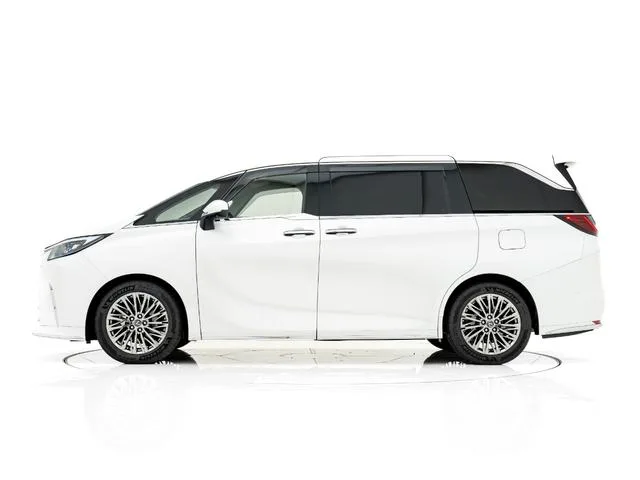 Lexus LM LM500H VERSION L 2025 — миниатюра 2