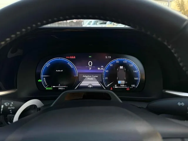 Toyota CROWN SPORT Z 2024 — миниатюра 2