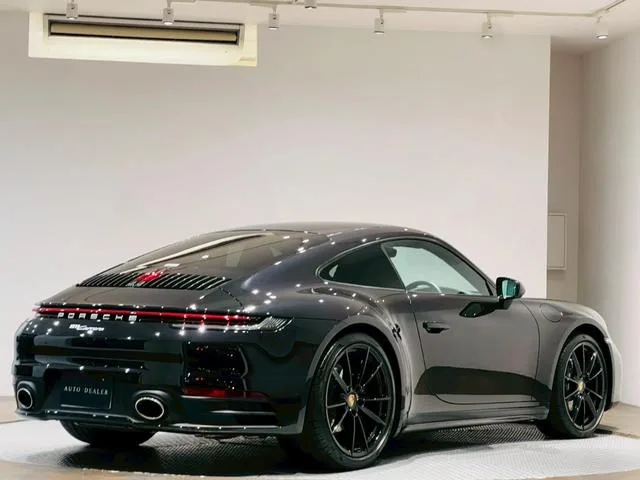 Porsche 911 911 CARRERA 2023 — миниатюра 2
